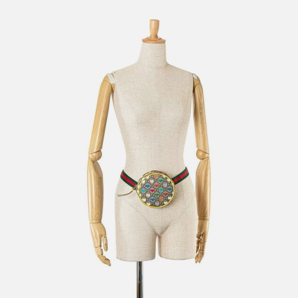 Authentic Gucci Pre-Owned
2016-2023 GG Supreme Kids Hearts belt bag - Picture 8 of 10